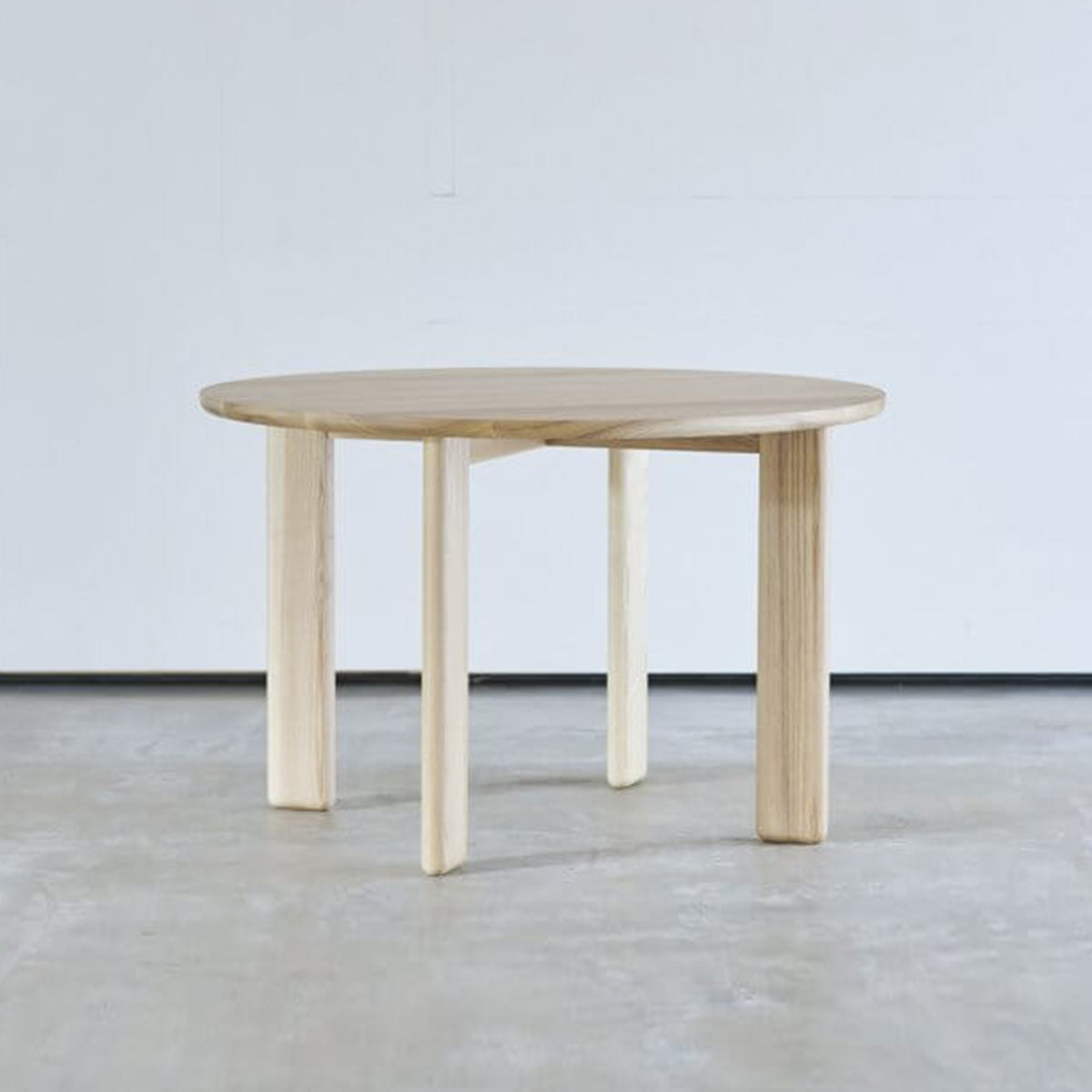 Familia cabinet desk – maple - 杉工場